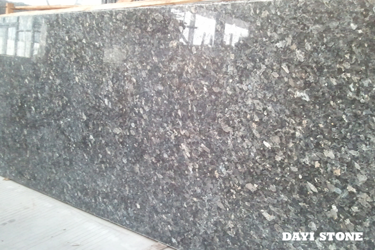 Half Slabs Granite Siv Pearl Surface polished edge natural 240up x 70up x 2cm